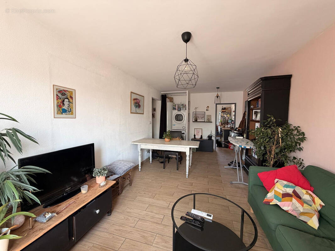 Appartement à NIMES