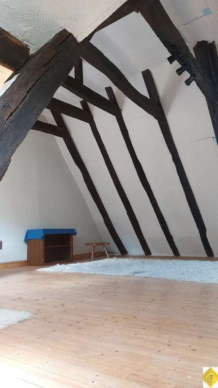 Maison à ANGLES-SUR-L&#039;ANGLIN