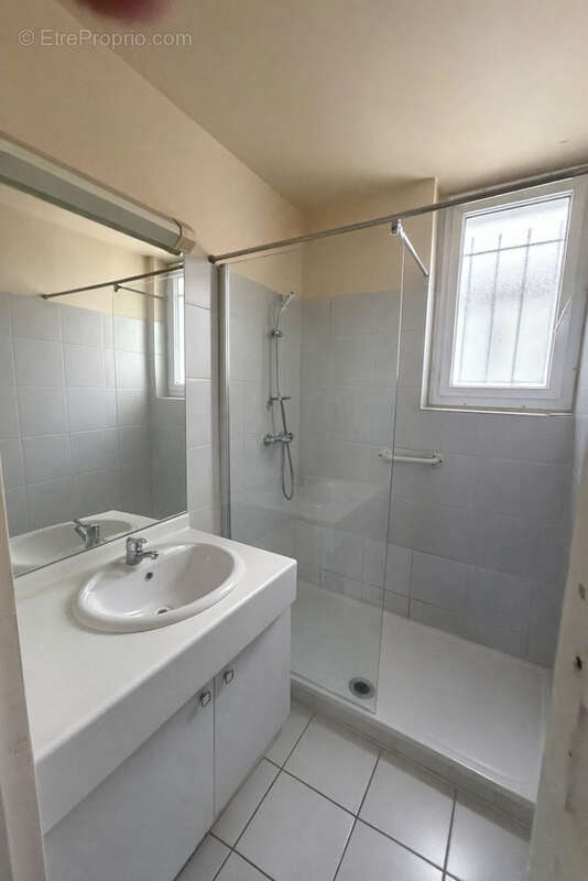 Appartement à VILLE-LA-GRAND