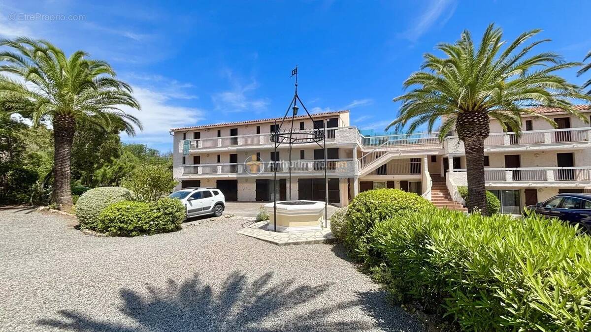 Appartement à FREJUS