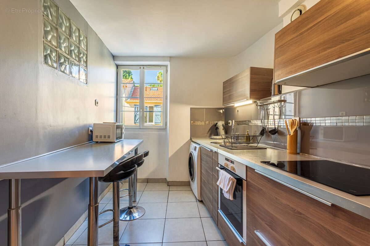 Appartement à HYERES