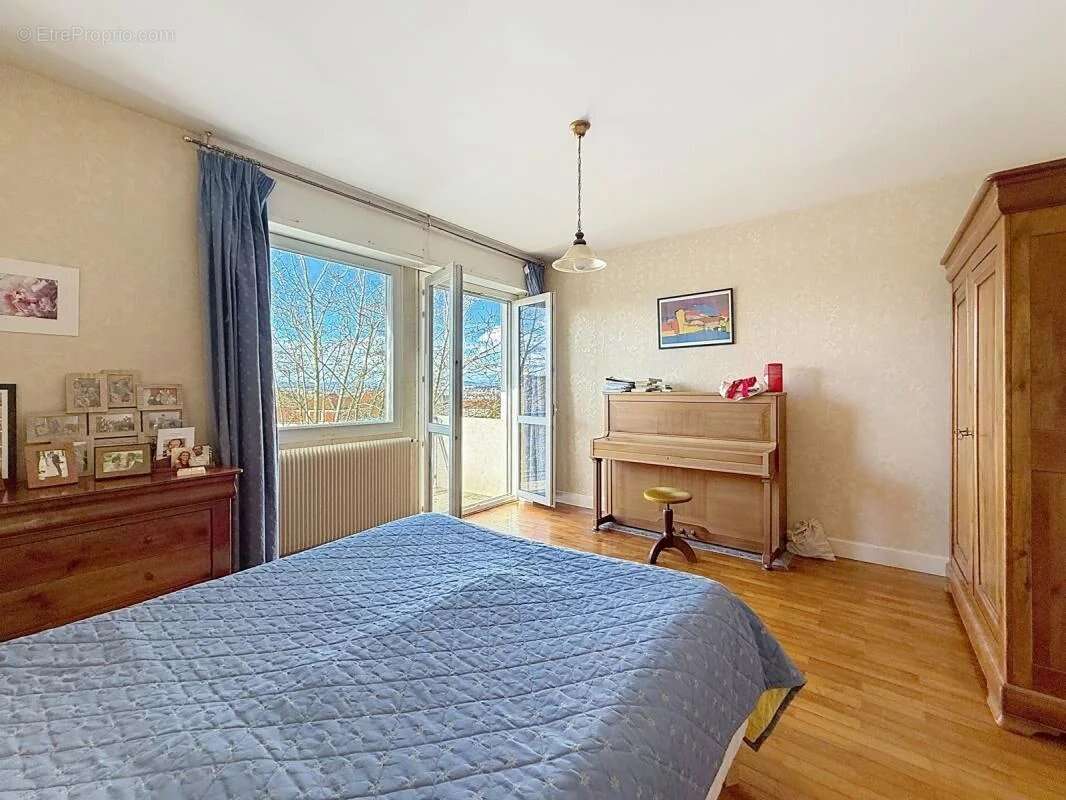 Appartement avec garage et caves - Vues exceptionnelles - 7ème étage - photo 15