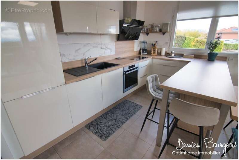 Appartement à CROZET