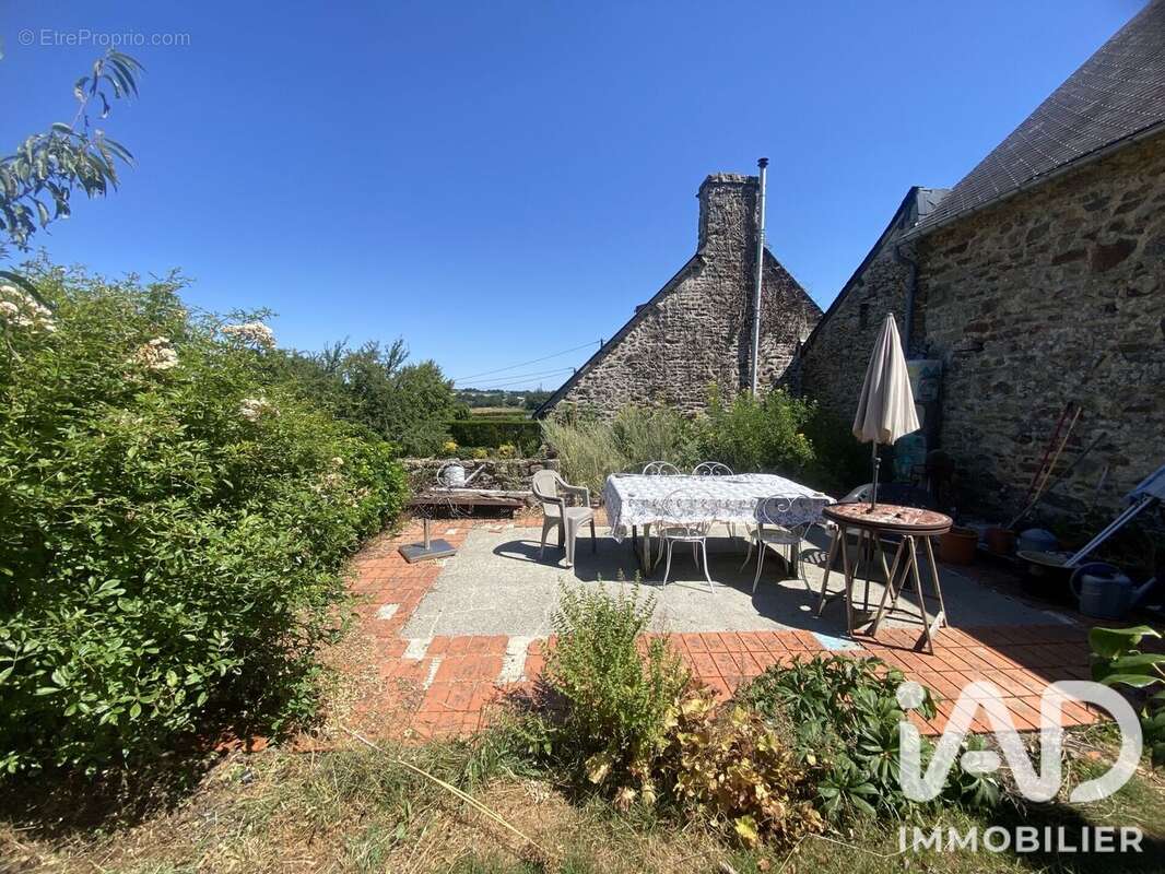 Maison 132 m² à Le Ham  - photo 8