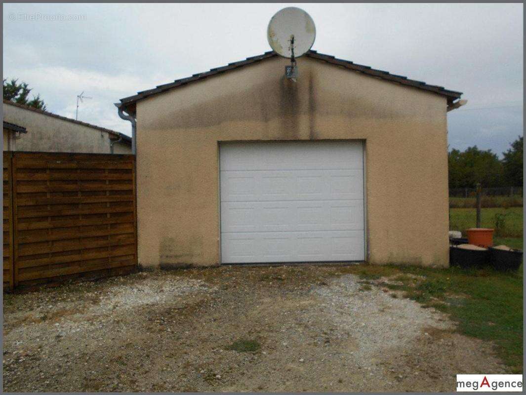 Maison à COLOMBIERS