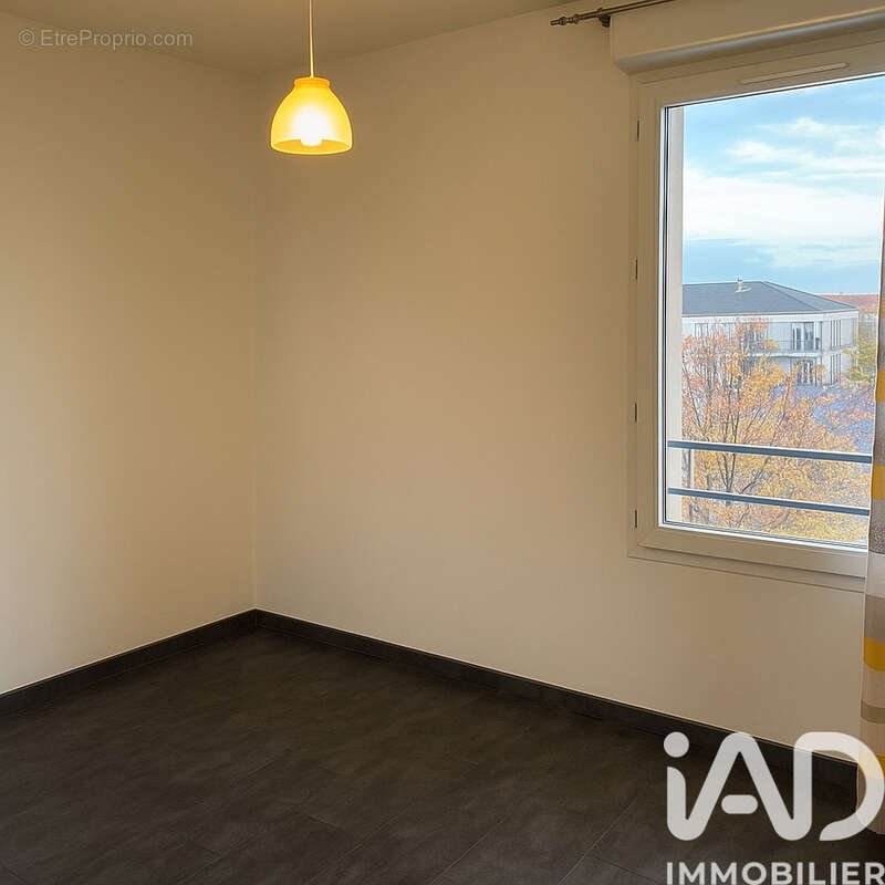 Photo 7 - Appartement à SAVIGNY-LE-TEMPLE