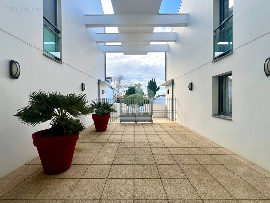 Appartement à VAUX-SUR-MER