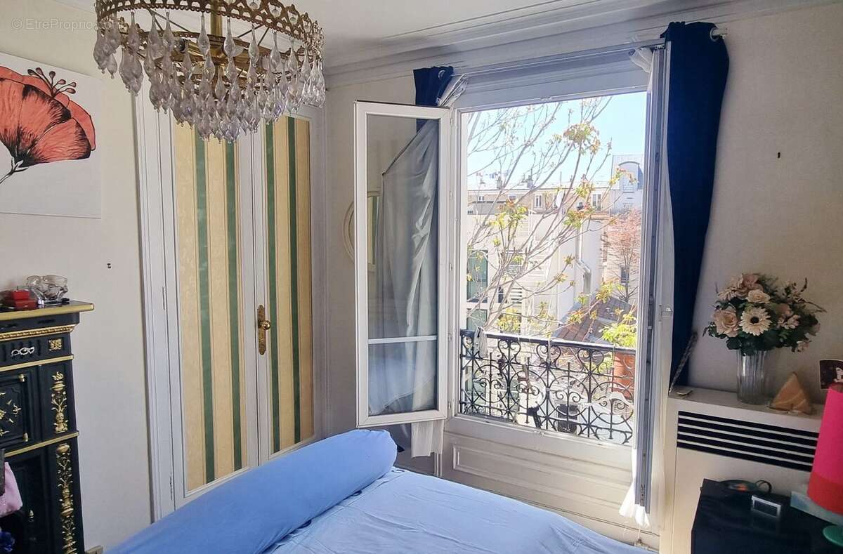 Appartement à CLICHY