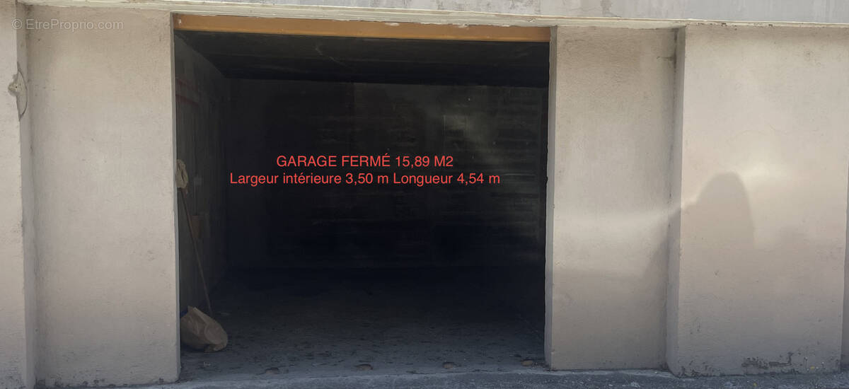 Parking à AIX-EN-PROVENCE