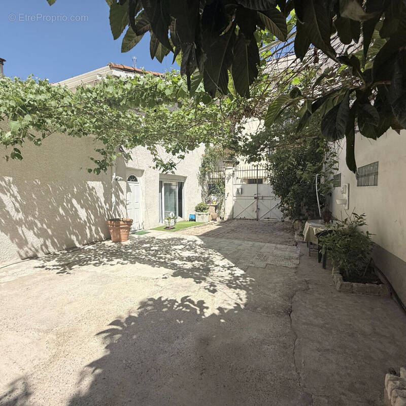 Maison à BEZIERS