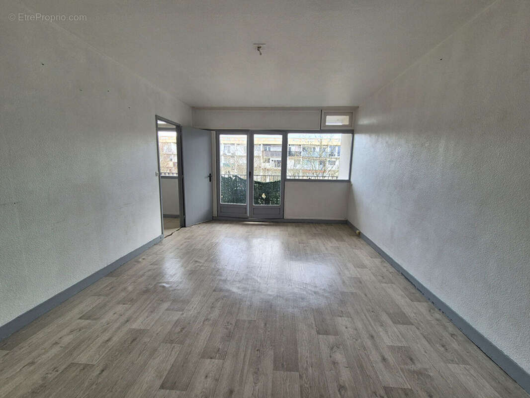 Appartement à LE MEE-SUR-SEINE