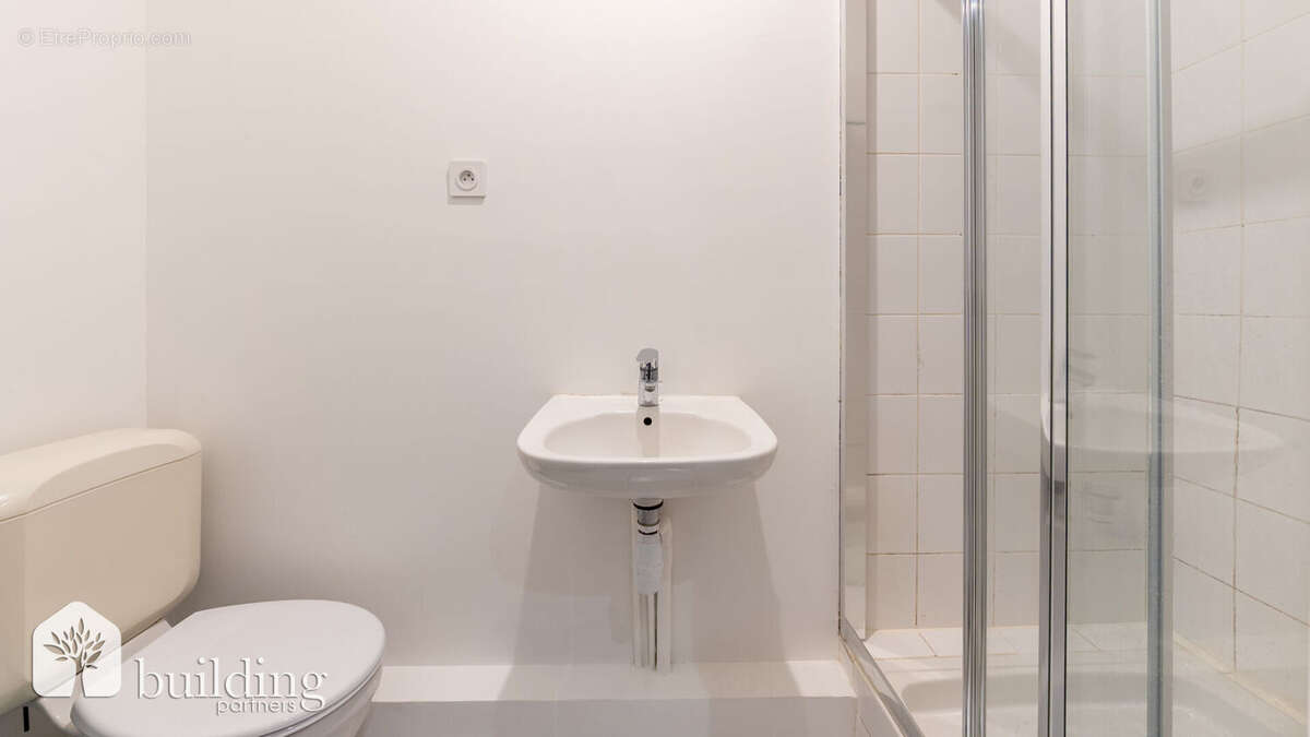 Batignolles Cardinet Paris 17ème - Appartement 2 pièces 23 m² - photo 8