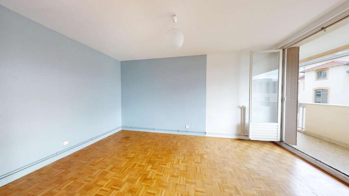 Appartement à LYON-4E