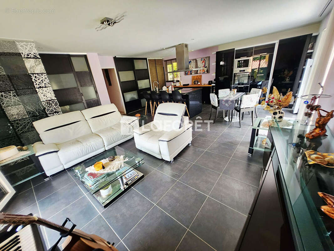 Maison à ROCBARON