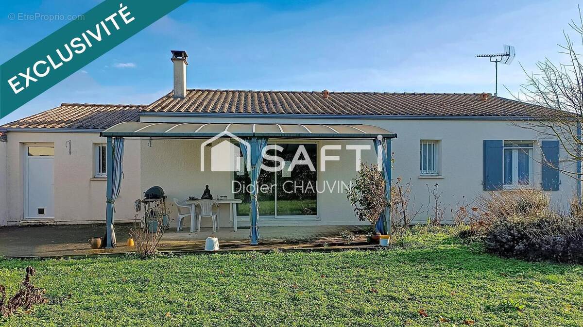 Photo 1 - Maison à AIGREFEUILLE-D'AUNIS