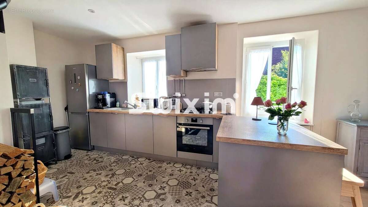 Coup de cœur à Pannessières – Charmante maison en pierre rénovée - photo 2