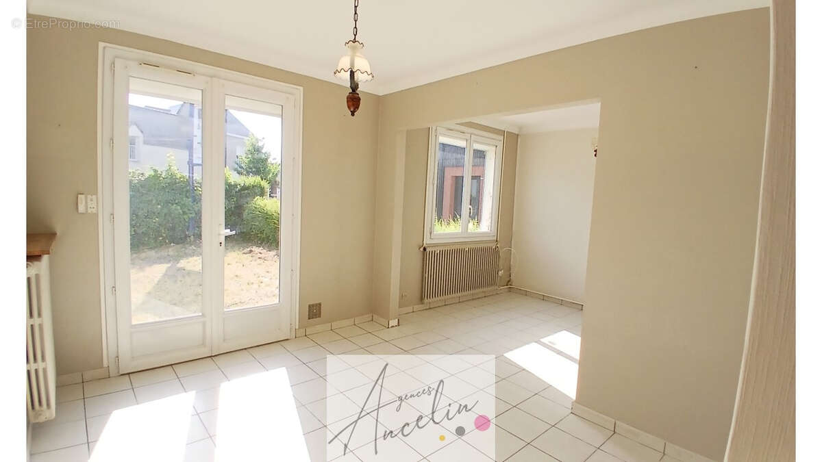 Maison à PONTCHATEAU