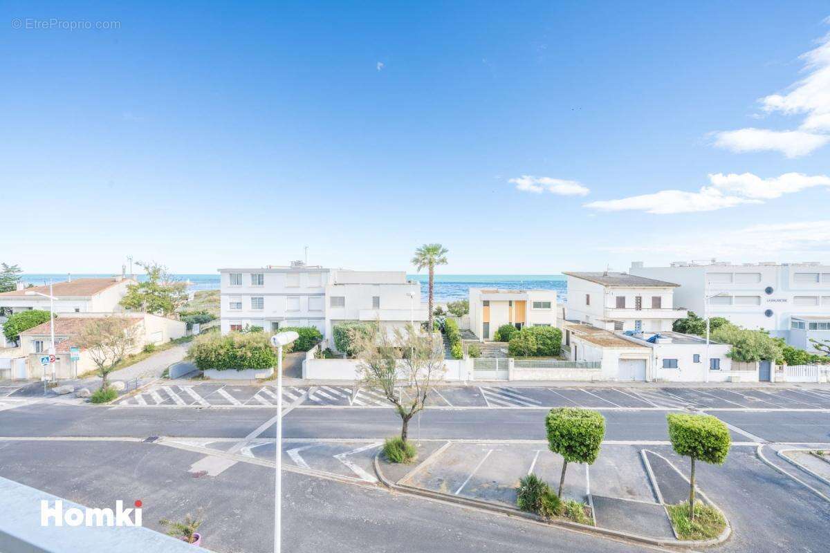 Appartement à MAUGUIO