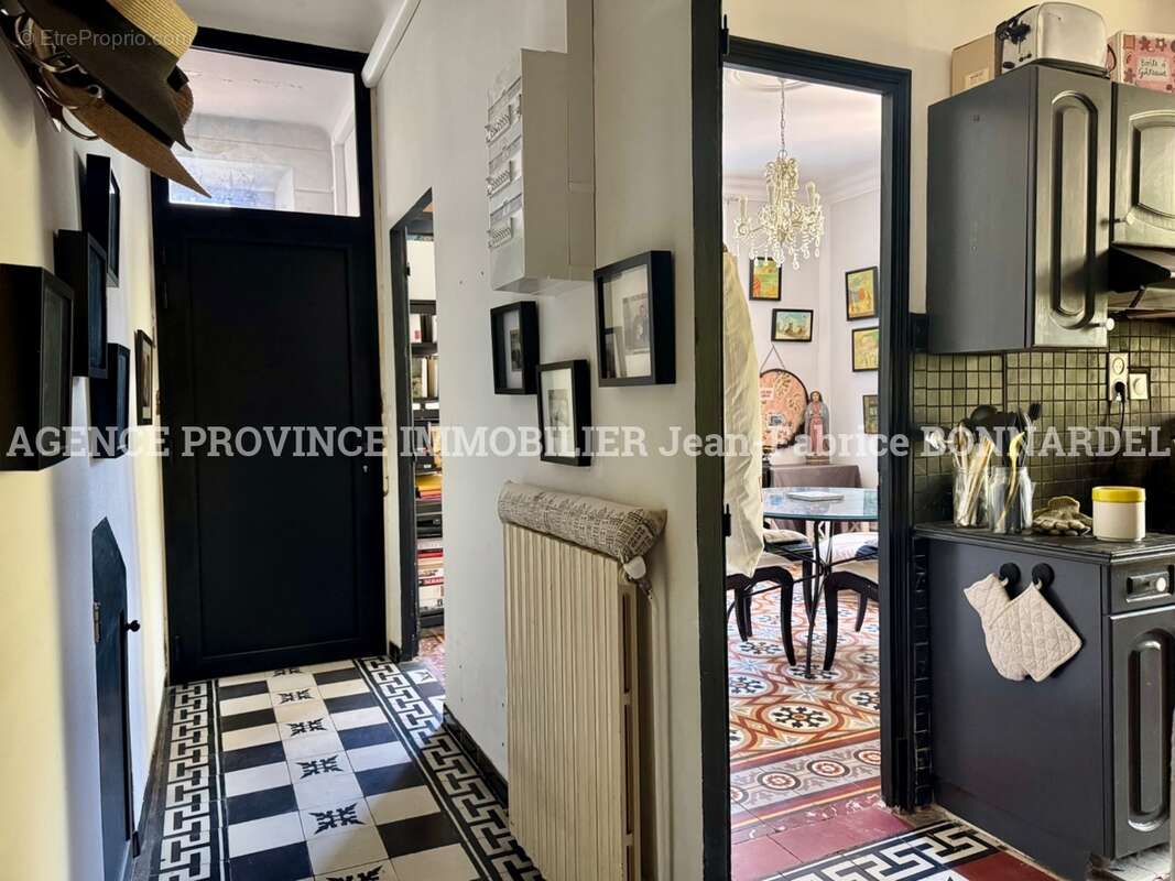 Appartement à NYONS