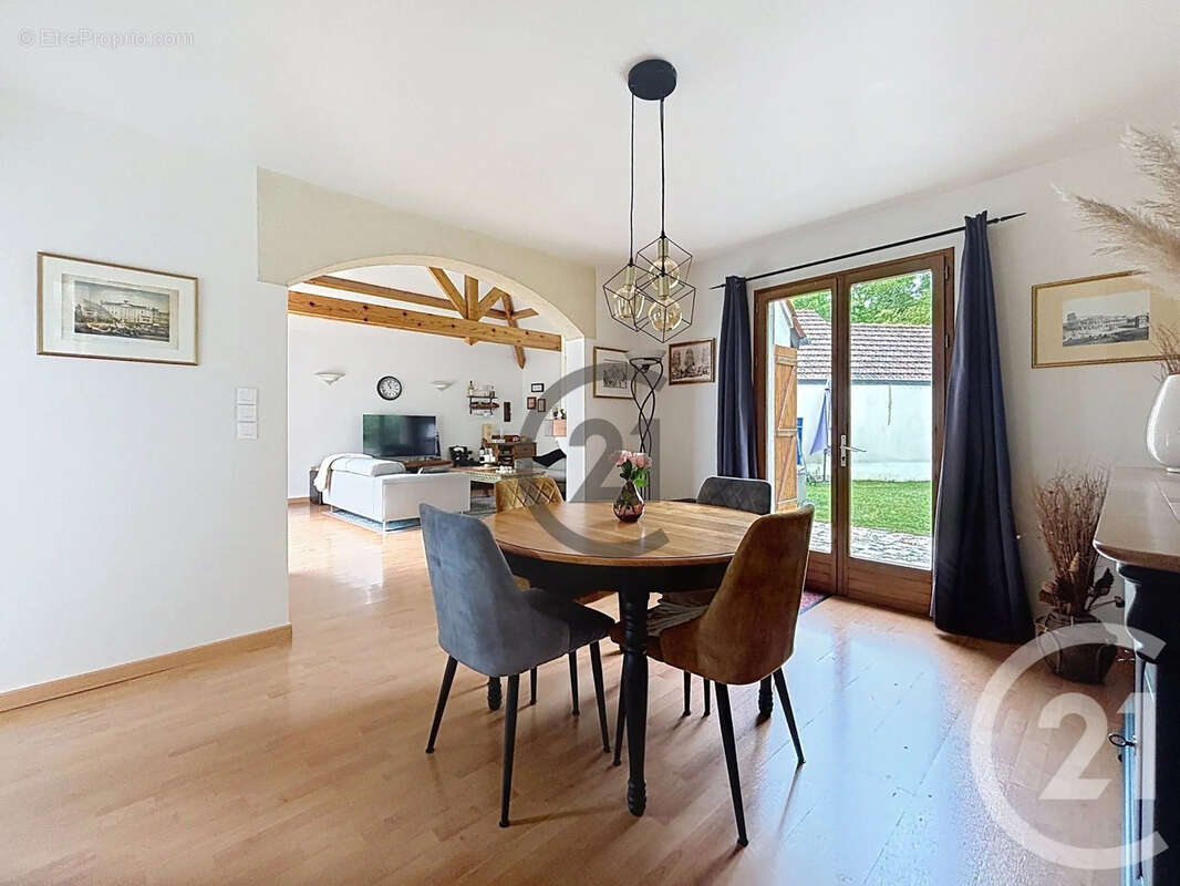 Maison 147 m² à Bourron-Marlotte  - photo 4