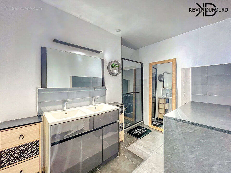 Appartement à LABEGUDE