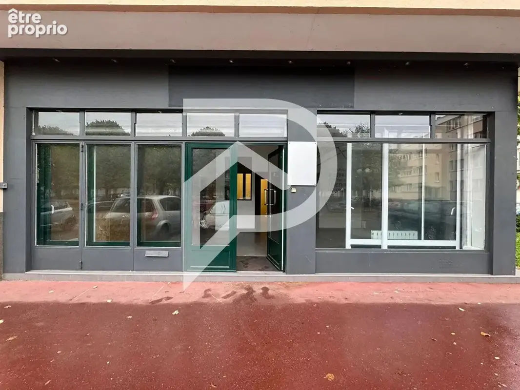 Vente Bureau-local Le pecq(78230) 245 000ï¿œ - photo 2