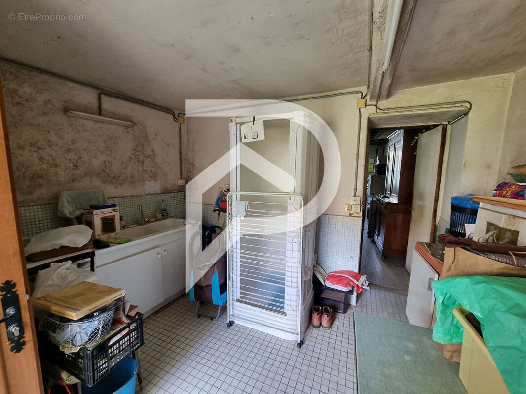 Maison à MEZIERES-SUR-SEINE