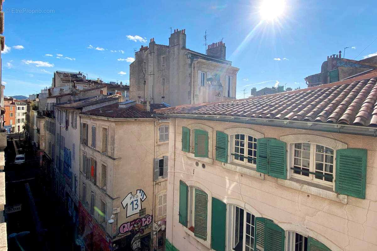 Appartement à MARSEILLE-6E