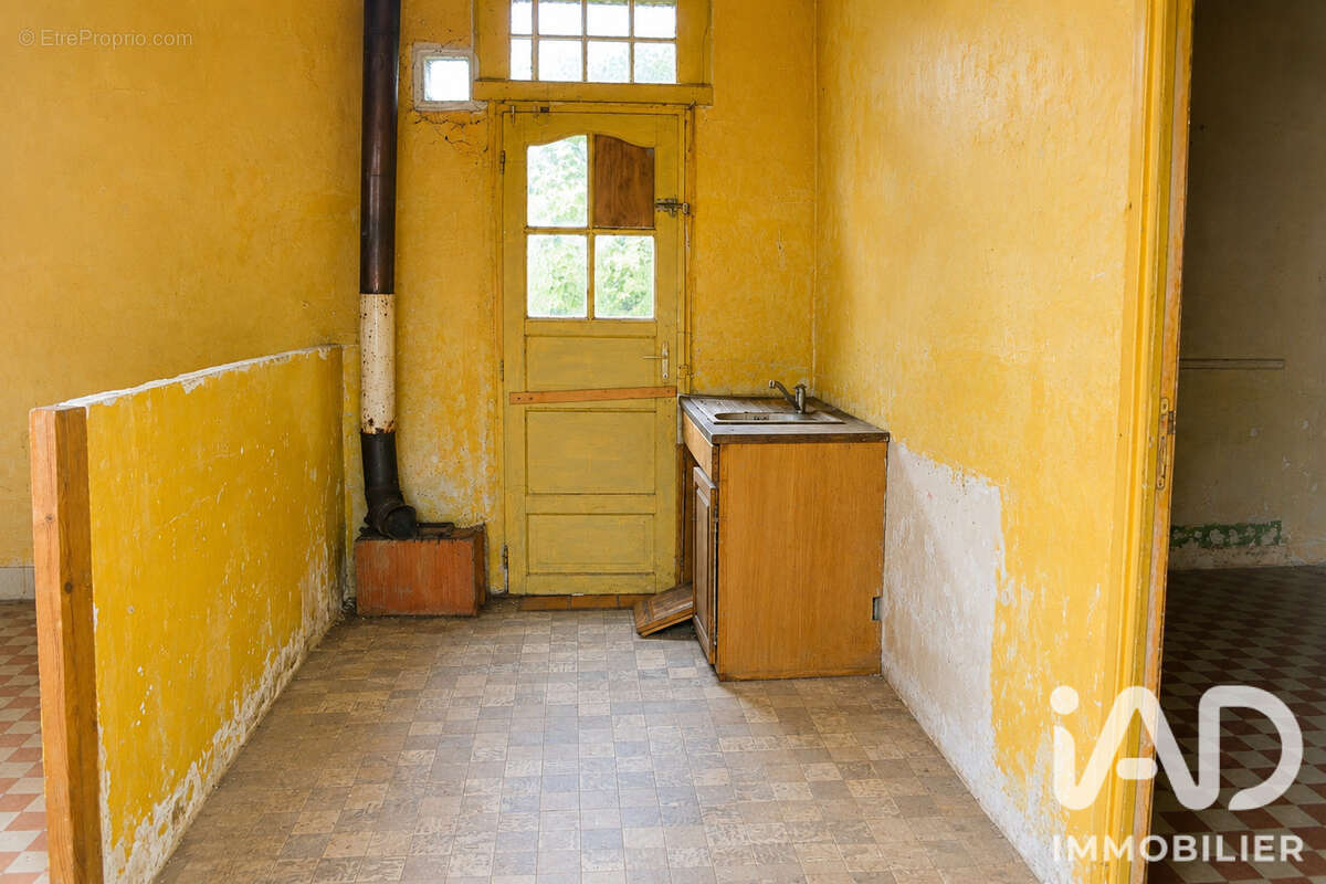 Maison 36 m² à Bures-Sur-Yvette  - photo 2