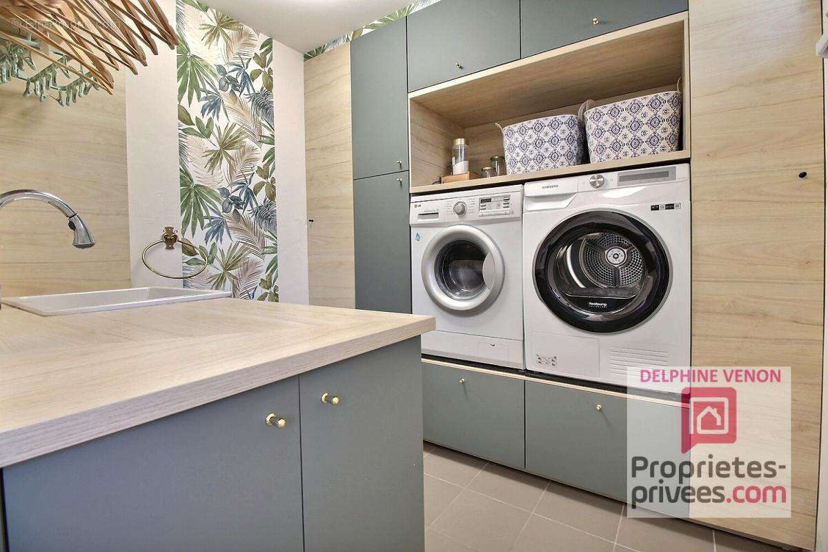 Exclusivité - Maison récente de 155 m² avec climatisation réversible sur un terrain de 1265 m² à Saint Martin d'Abbat - photo 6