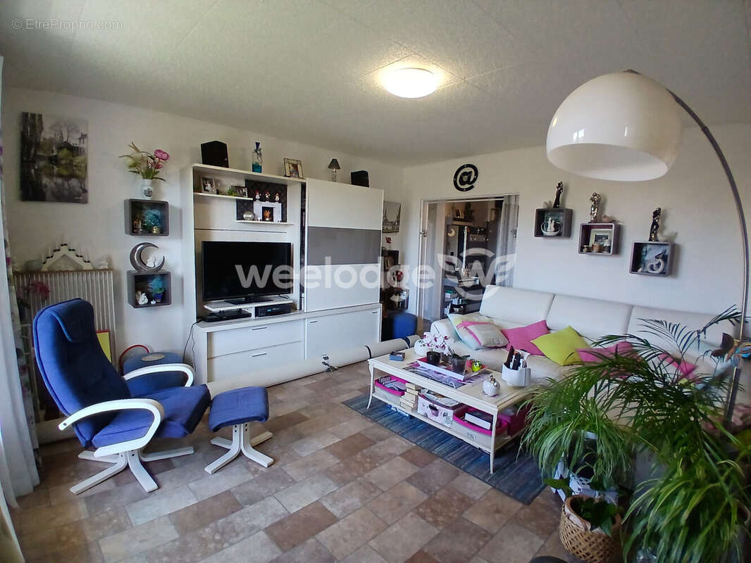 Appartement à LUCE