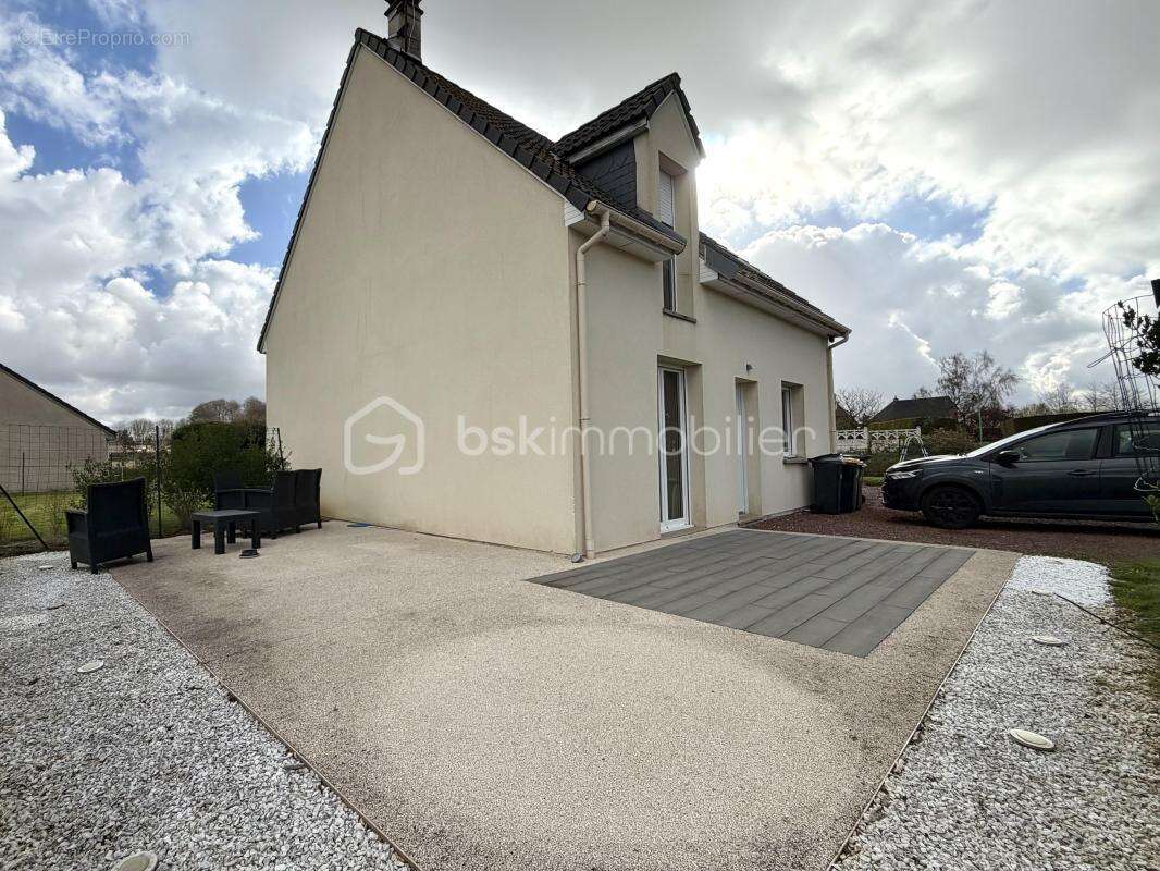 Maison à SAINT-NICOLAS-D'ALIERMONT