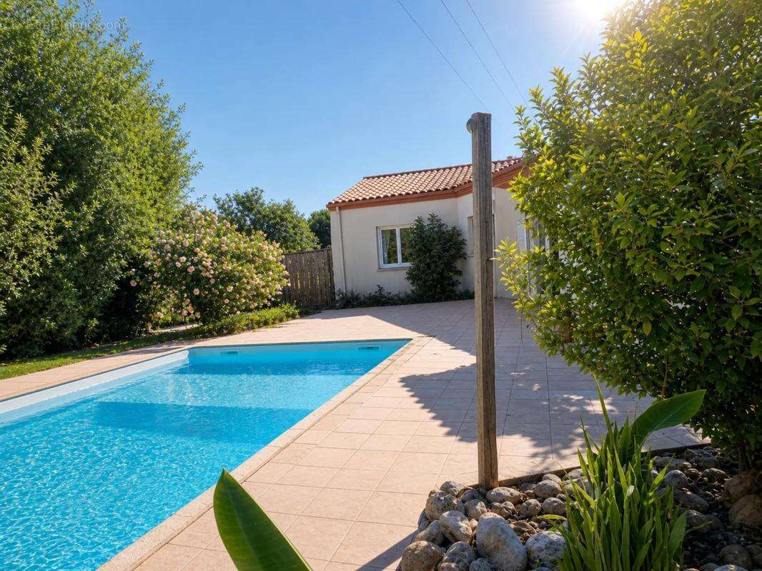 Maison de 6 pièces de 132 m² à Le Temple-sur-Lot - photo 4