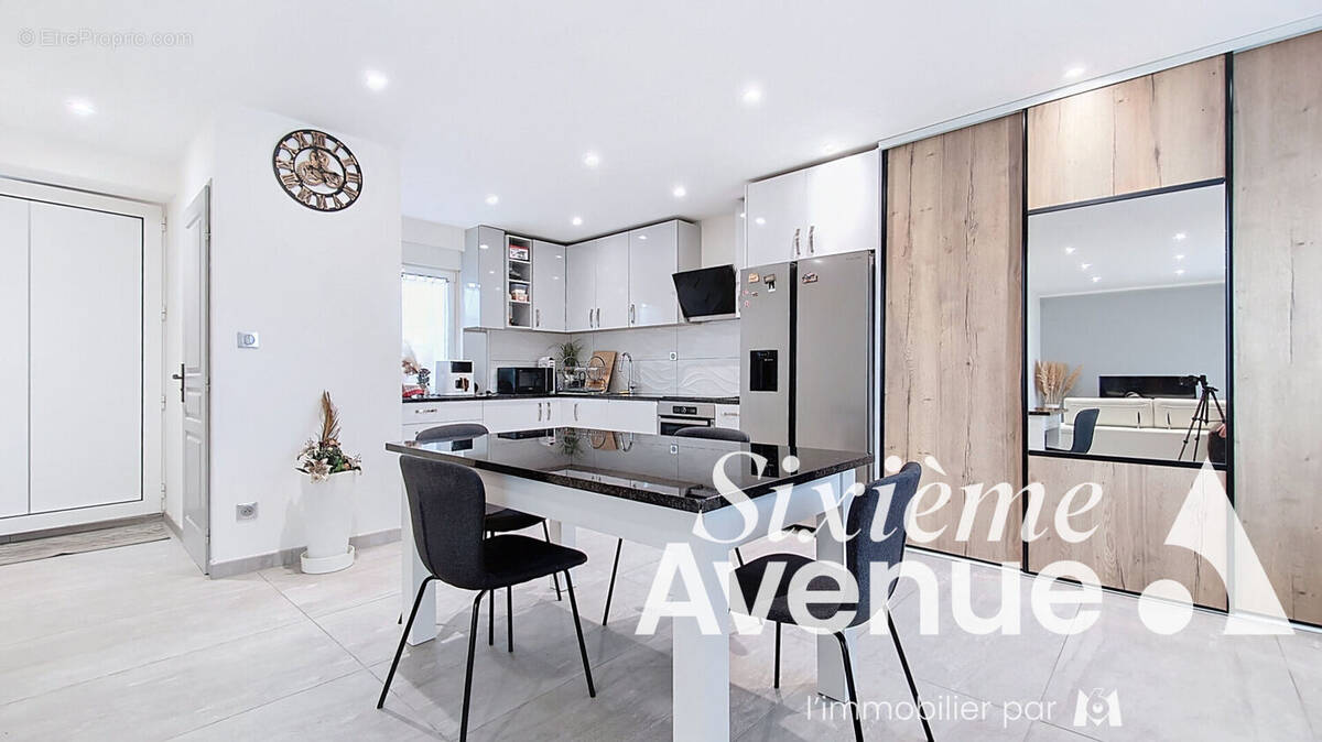 Appartement à LYON-3E