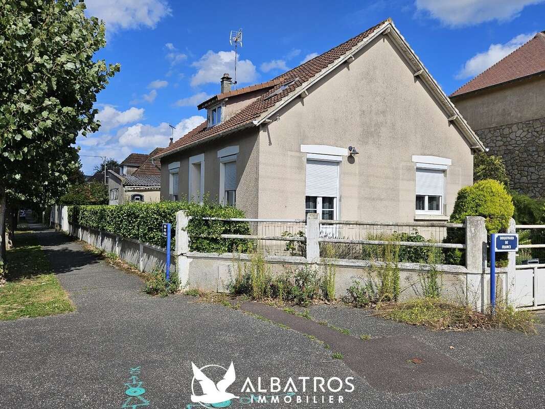 Maison à OUISTREHAM