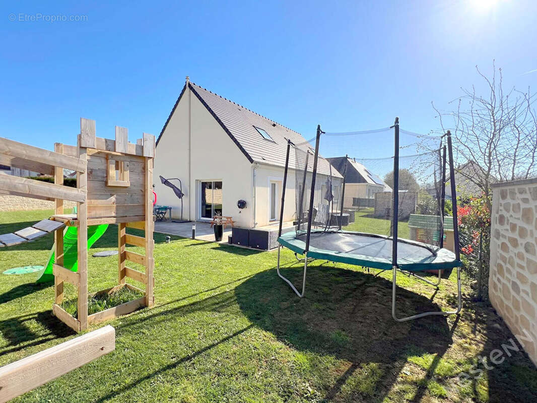 Maison à CHAUMONT-EN-VEXIN