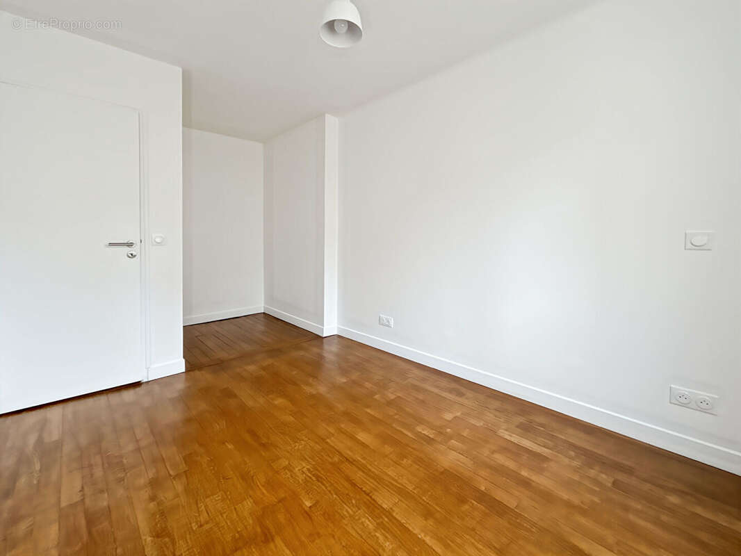 Appartement Paris 3 pièce(s) 56 m2 - photo 12
