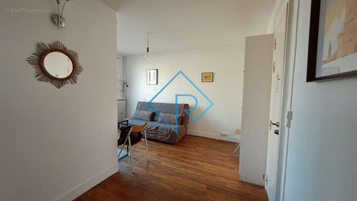 Appartement à PARIS-20E