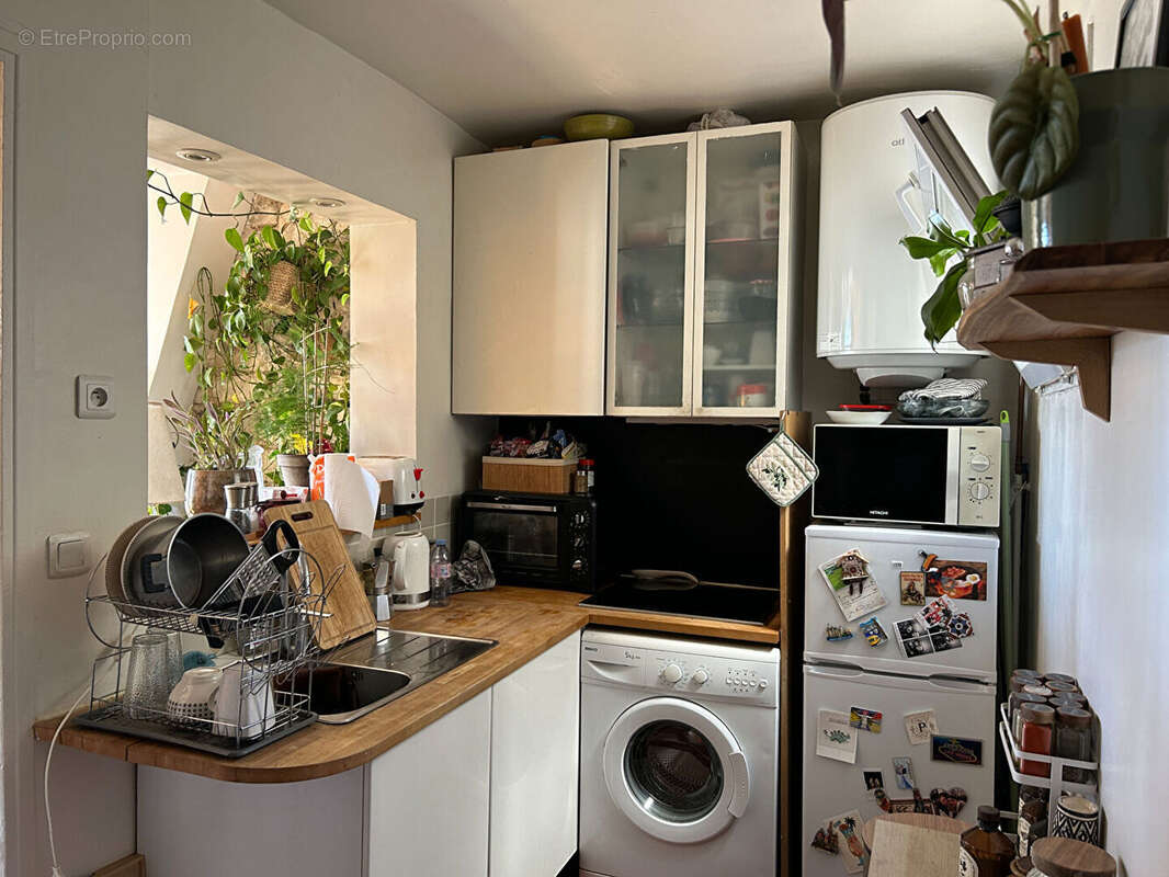 Appartement à PARIS-18E