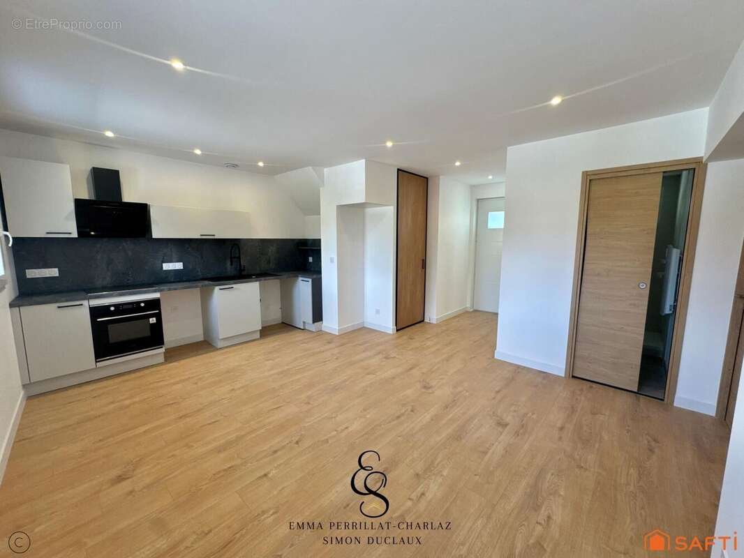 Appartement 49 m² à Saint-Bonnet-Le-Froid  - photo 3