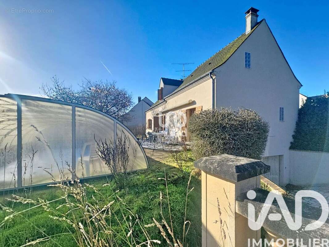 Photo 3 - Maison à LES MUREAUX