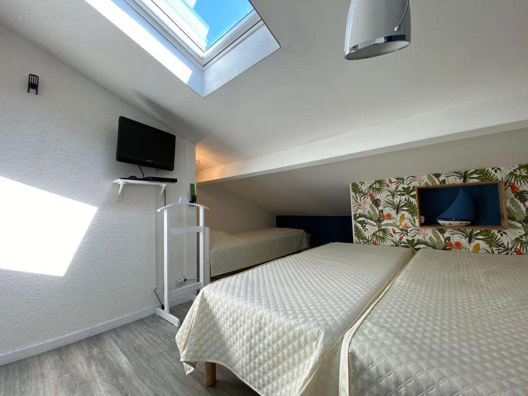 Maison à LES MATHES