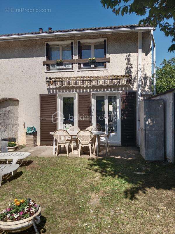Maison à YERRES
