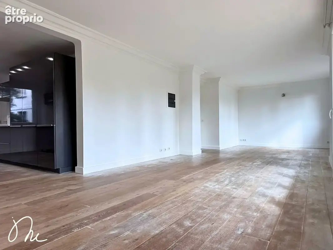Appartement T4 rénové avec vue dégagée, balcon et cave - photo 2