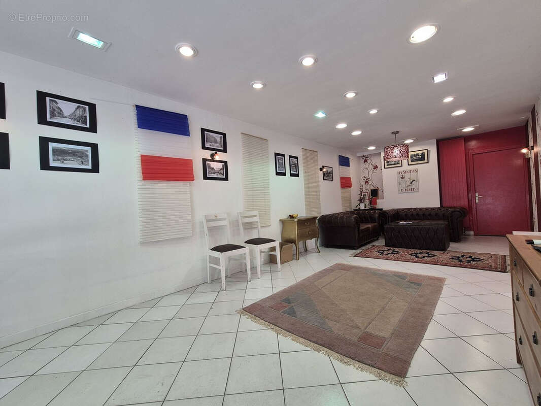 Commerce à ALBERTVILLE