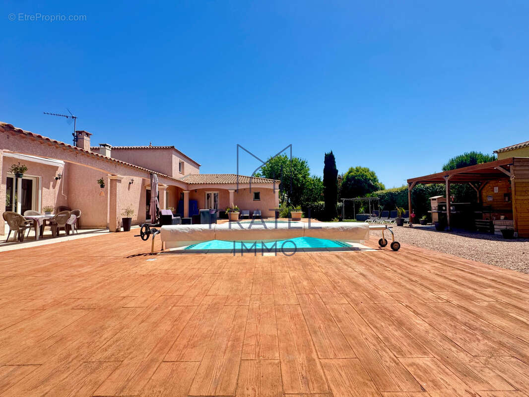 Maison à PINET