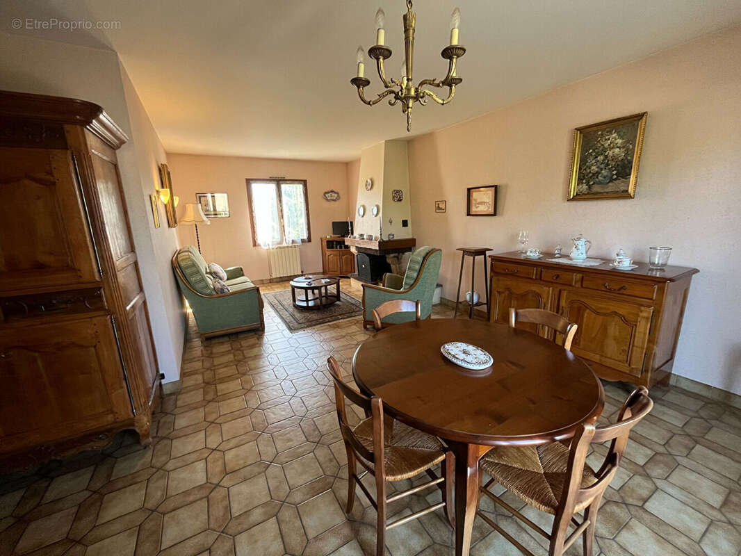 Maison à SAINT-BENOIT