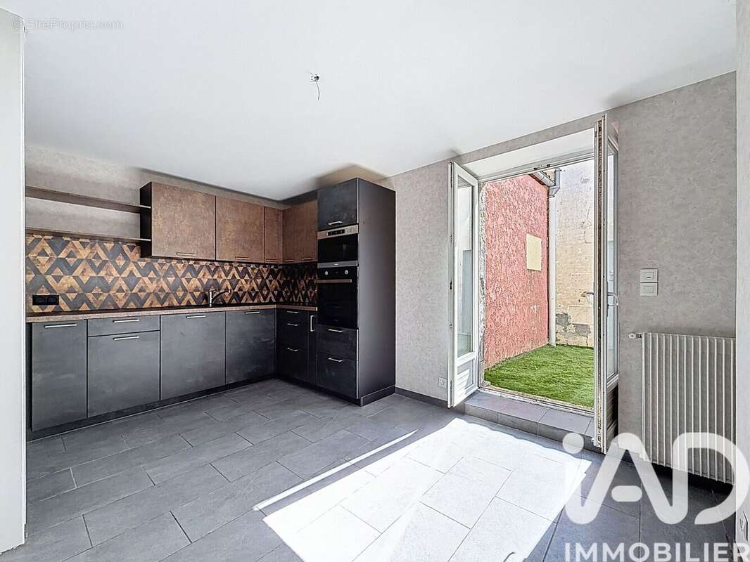 Photo 6 - Maison à SAINT-SAUVEUR-D'AUNIS