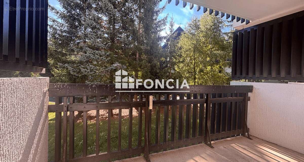 Appartement à LA SALLE-LES-ALPES