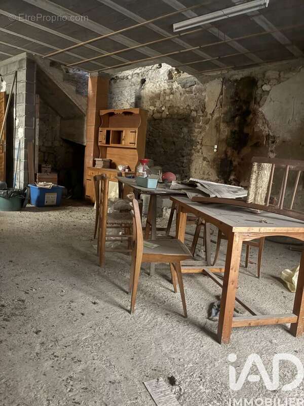 Photo 2 - Maison à LESPIGNAN